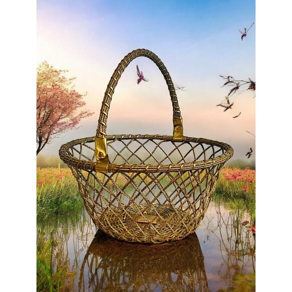 Vintage Brass Wire Basket-Hand Woven Metal-Mid Century Farmhouse Decor MCM - Picture 7 of 7